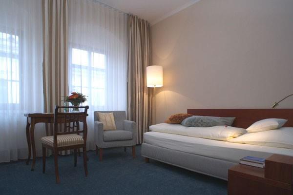 Hotel Martha Dresden Room photo